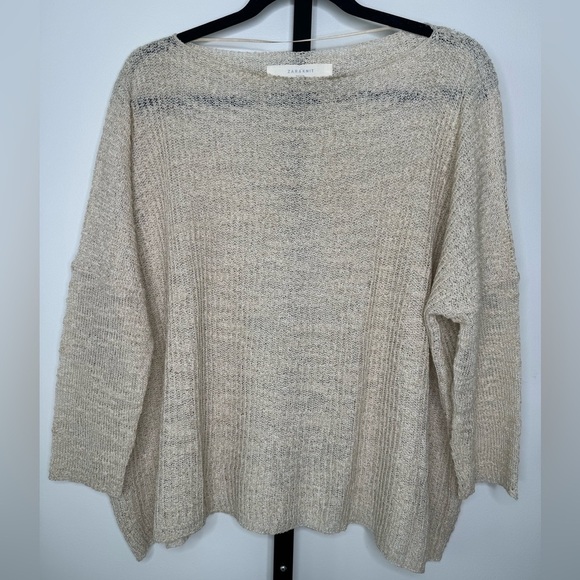 Zara Tops - Zara Crop Top - Trendy and Versatile Fashion Staple